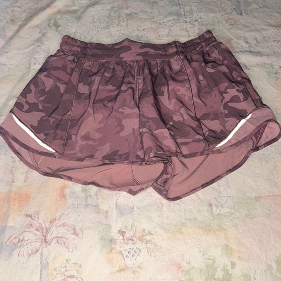 Athletic Shorts By Lululemon In Camouflage Print, Size: S main image 0